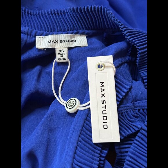 New Max Studio Blouse XS Blue Cobalt Ruched Front Sleeveless Ruffled Mock Neck - Picture 5 of 8